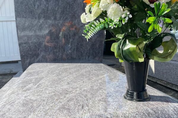 Marbrerie spécialisée dans le funéraire à Grenoble marbrerie grenoble